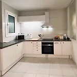 Acojedor Apartamento, Centro Con Patio * Sabadell